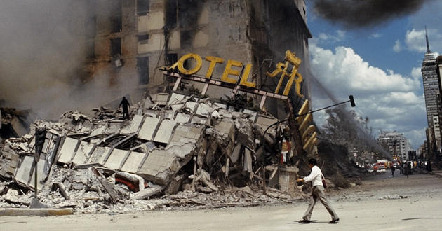 Hotel Regis fue uno de los edificios que quedaron demolidos después del temblor ocurrido en la ciudad de México en 1985.