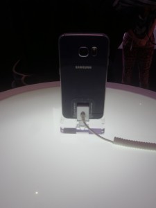 Samsung Galaxy 6 Edge vista trasera