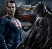 Por fin llegó aquí les dejamos el primer trailer de Batman V Superman